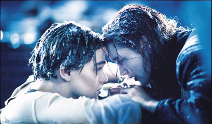 Never-Forget-titanic-13763578-682-400