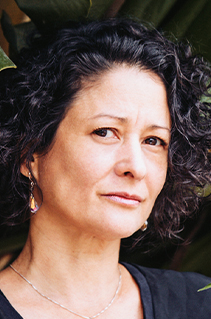 4 autoras latino-americanas que você precisa conhecer
